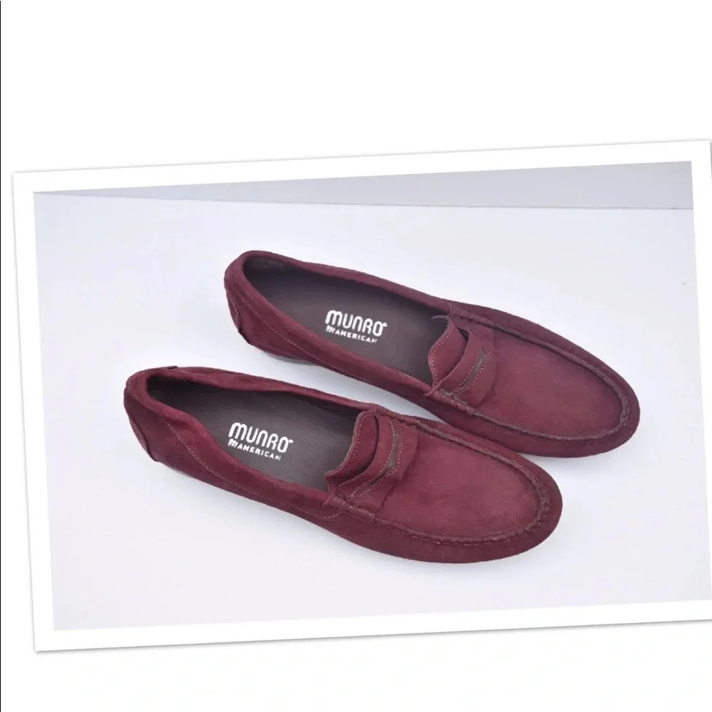 Munro American suede Loafers